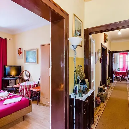 Ivana - Double With Shared Bathroom No.1 Ντουμπρόβνικ