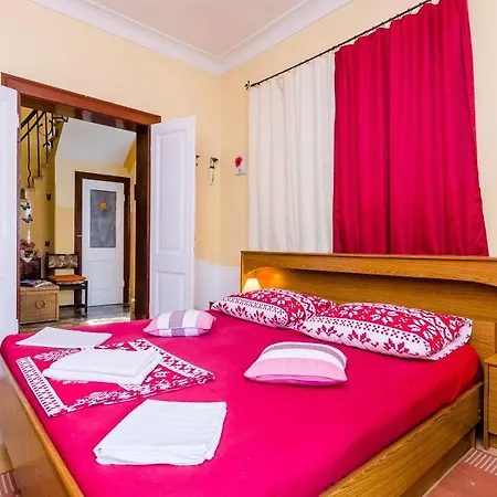 Ivana - Double With Shared Bathroom No.1 Ντουμπρόβνικ